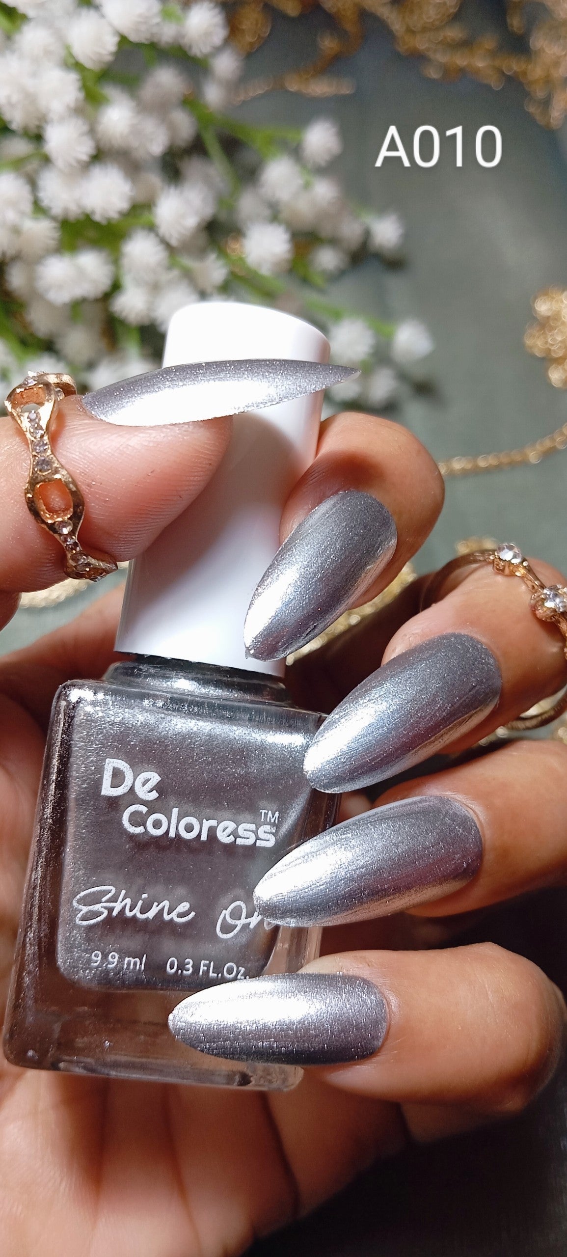 De Colores Shine On Nail Polish – 10 ml