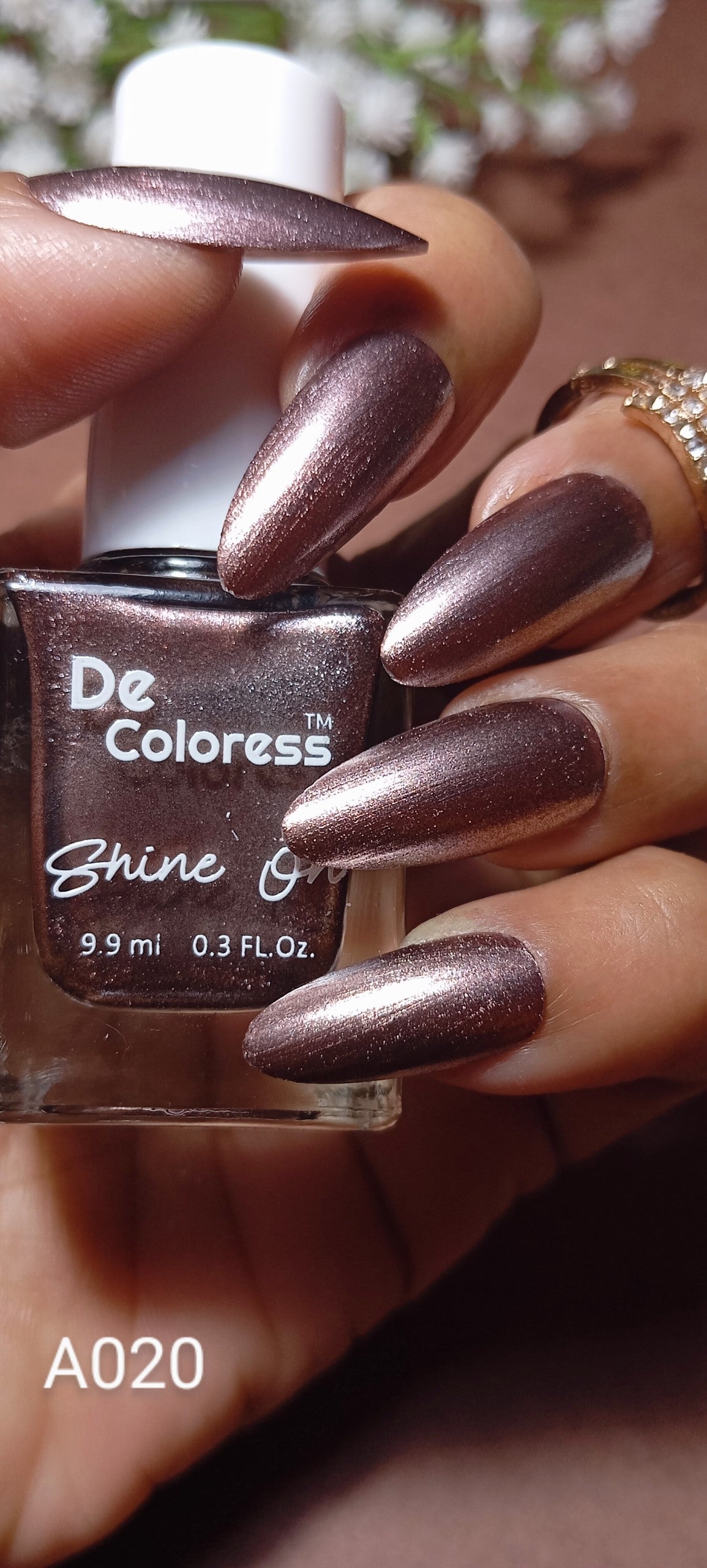 De Colores Shine On Nail Polish – 10 ml