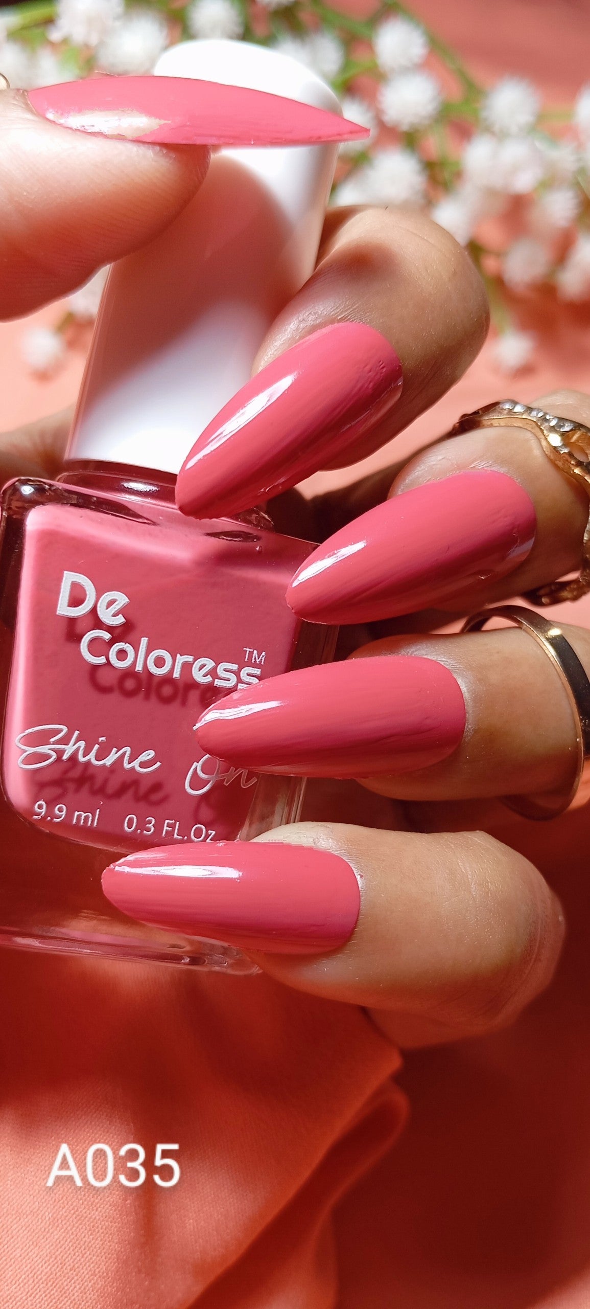 De Colores Shine On Nail Polish – 10 ml