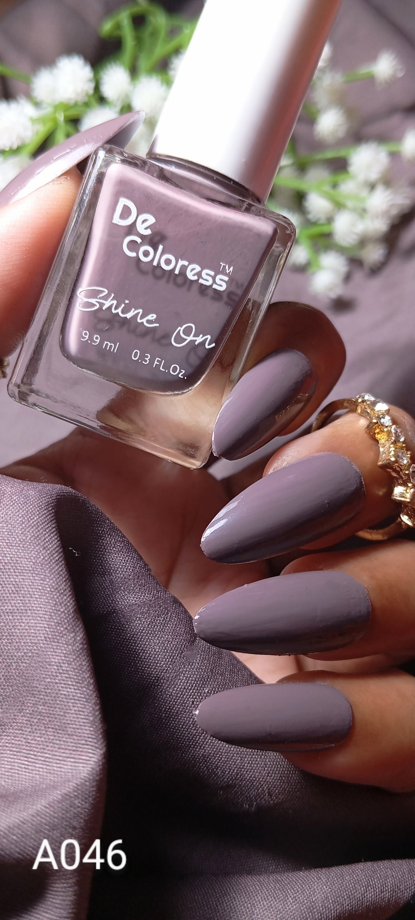 De Colores Shine On Nail Polish – 10 ml