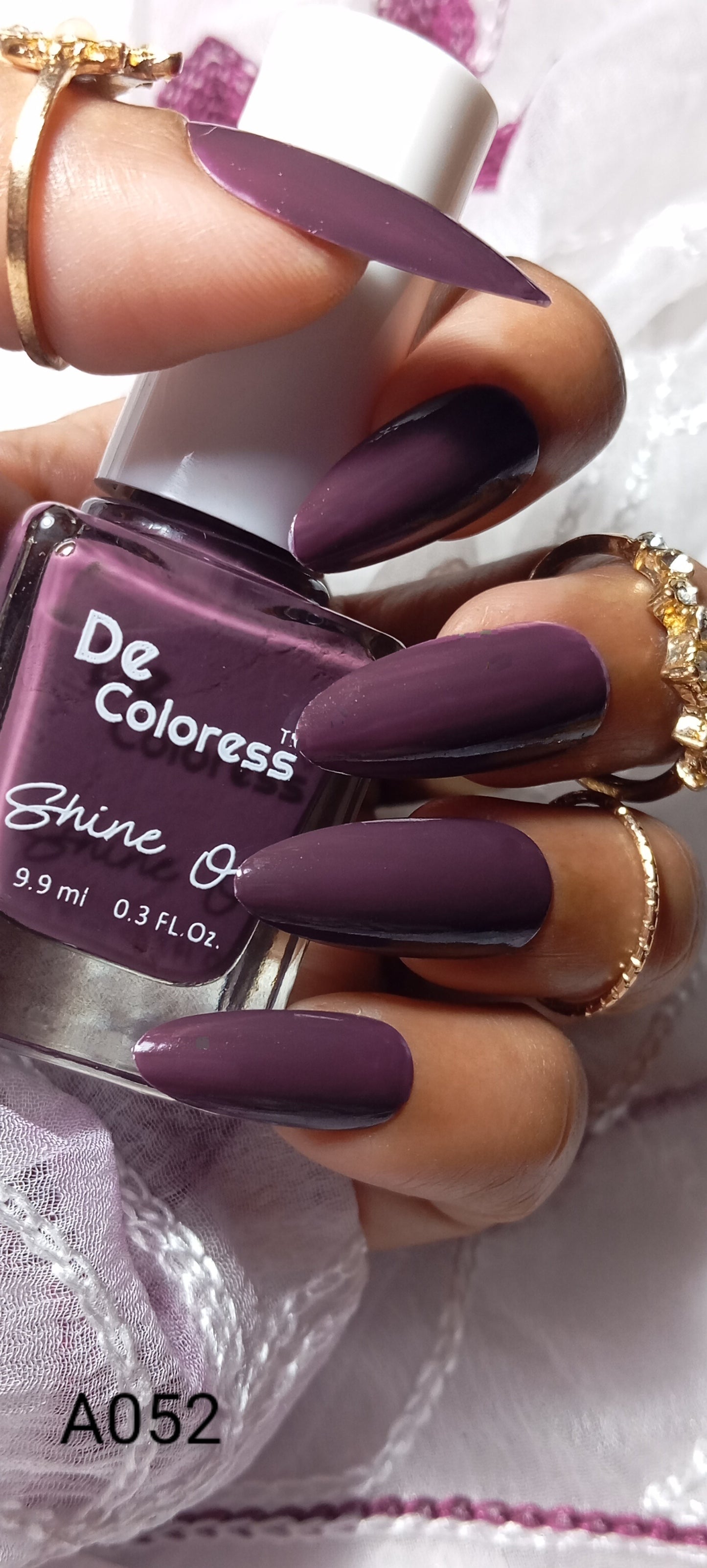 De Colores Shine On Nail Polish – 10 ml