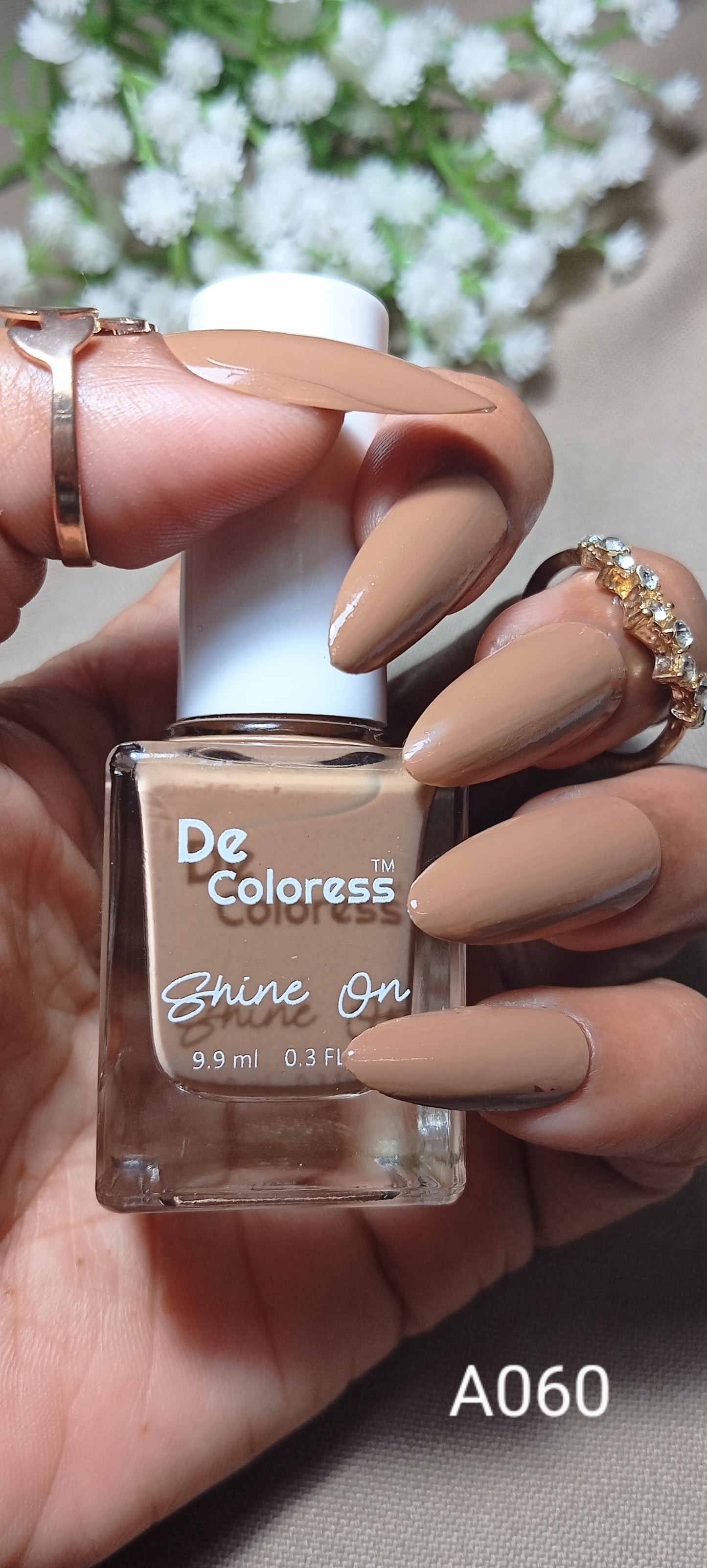 De Colores Shine On Nail Polish – 10 ml