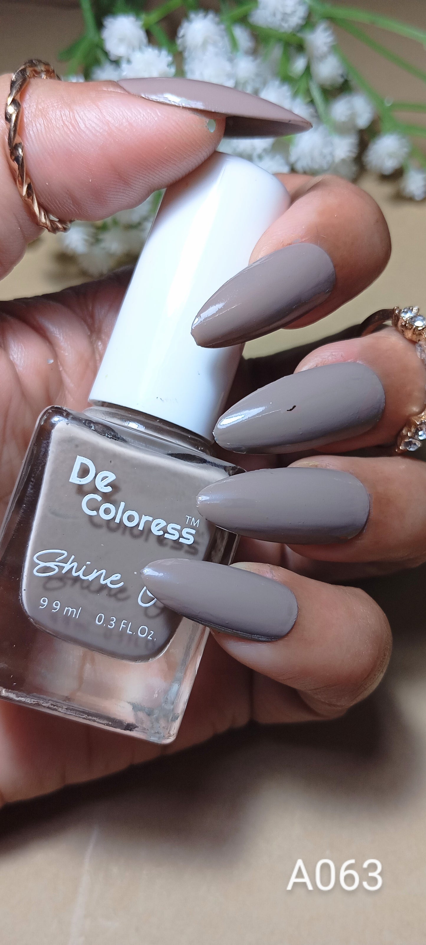 De Colores Shine On Nail Polish – 10 ml