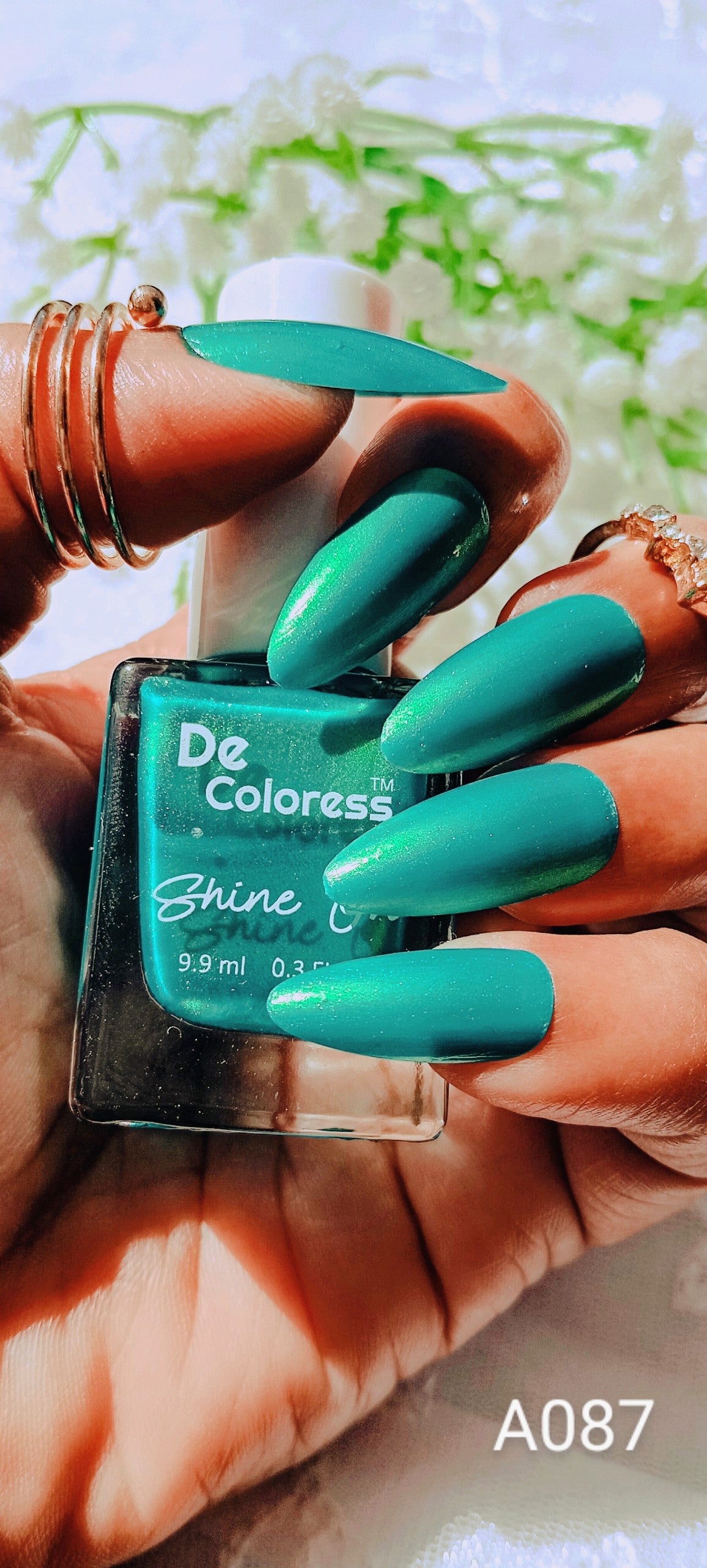 De Colores Shine On Nail Polish – 10 ml