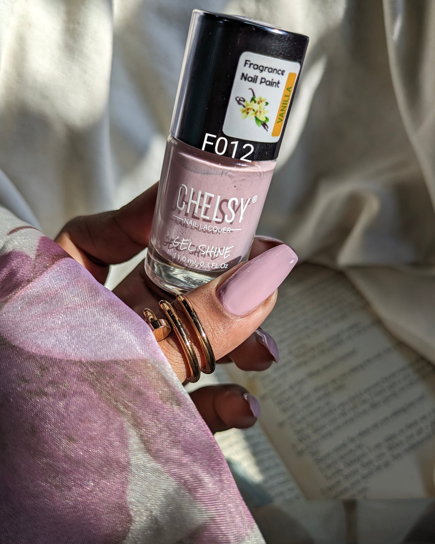 Chelsy Gel Shine Fragrance Nail Polish 11ML